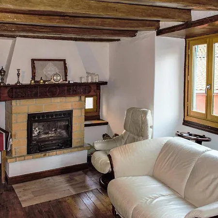 6 Bedroom Awesome In Aldudes
