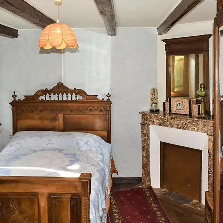 6 Bedroom Amazing In Prázdninový dům *